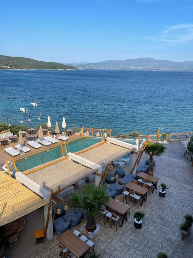 Del Mare Suites Glífa Exteriör bild