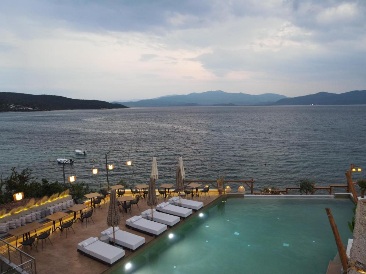 Del Mare Suites Glífa Exteriör bild