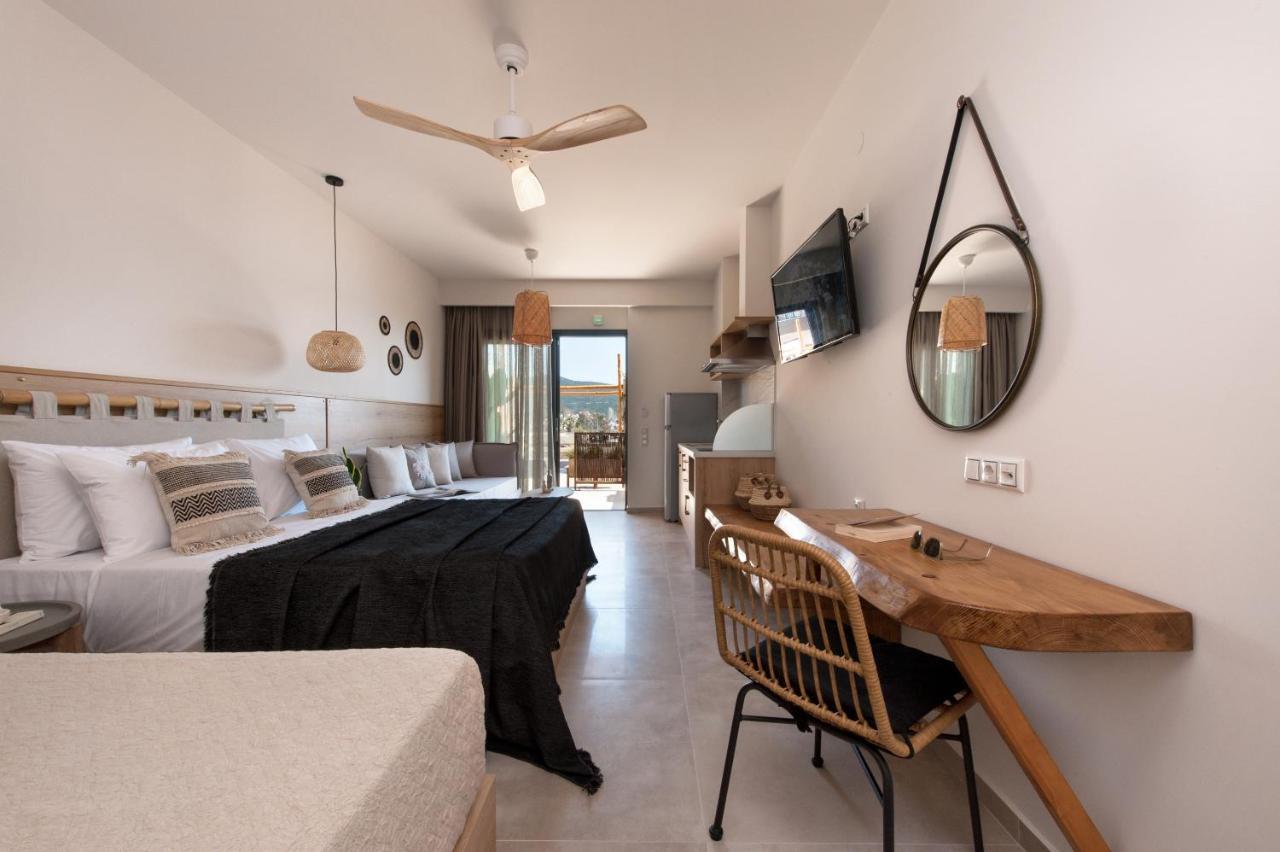 Del Mare Suites Glífa Exteriör bild