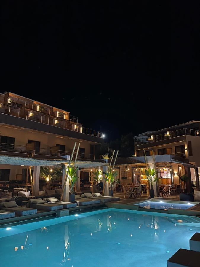 Del Mare Suites Glífa Exteriör bild